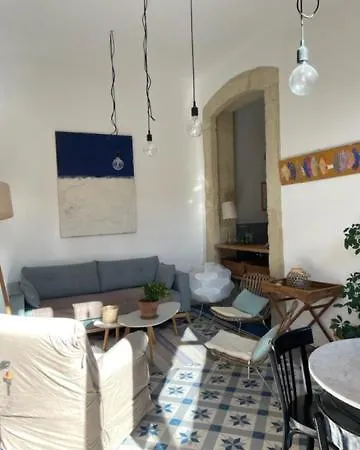 Un Oasis Au Coeur De La Vieille Ville, Classe 4 Etoiles